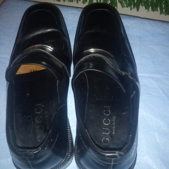 Authentic GUCCI Loafers - Picture 3 of 8